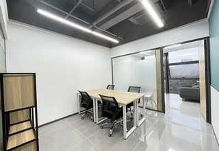 山东抓斗起重机厂家电话